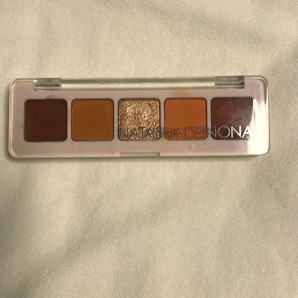 Natasha Denona mini Biba palette
